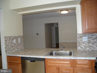 1907A Sutton Place unit 1907, Mount Laurel, NJ 08054 - photo 6