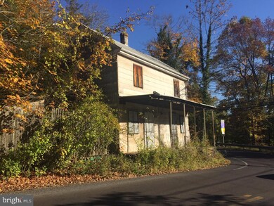 1 E Dark Hollow Rd, Pipersville, PA 18947 - photo 2