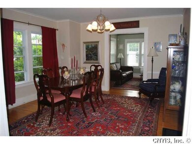 Dining Room Get ready to entertain family and frie