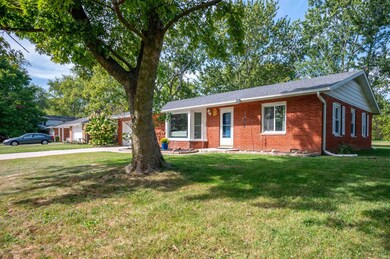 9100 W Tulip Tree Dr, Muncie, IN 47304 - photo 2