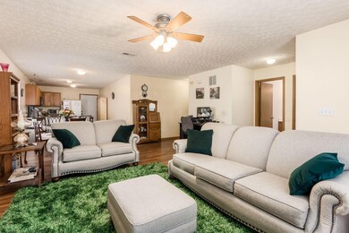 010_8a27_Z 4767 Mattox St 018