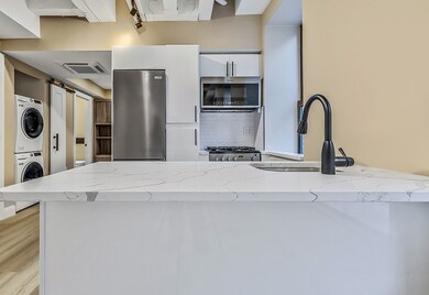 67 Broad St unit 201, Boston, MA 02109 - photo 4