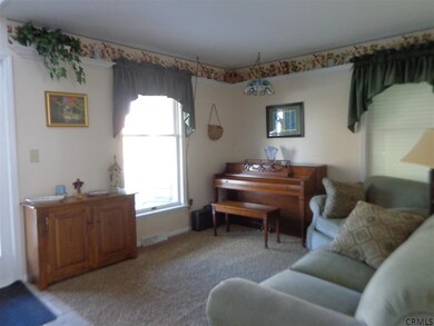 106 Concord Dr, Ballston Spa, NY 12020 - photo 4