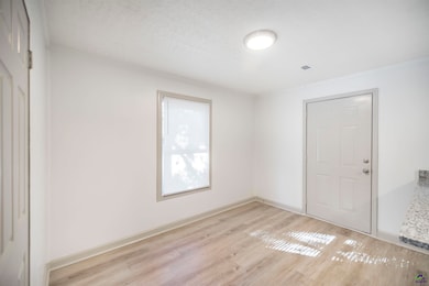 118 Arnold Blvd, Warner Robins, GA 31093 - photo 6