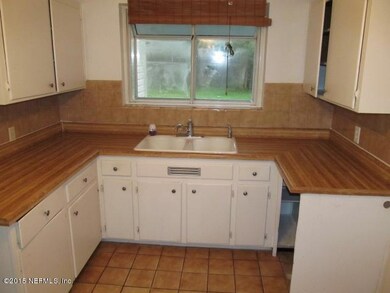 2069 Ryar Rd, Jacksonville, FL 32216 - photo 6