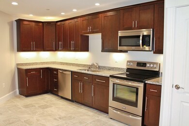 100 Washington St unit 5, Woburn, MA 01801 - photo 2