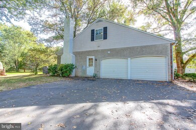 2109 N Line St, Lansdale, PA 19446 - photo 3