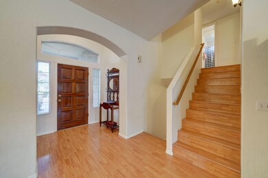 2529 E Lockwood St-6
