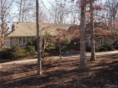 FRONT VIEW AS SEEN FR ROAD- DRIVE DOWN TO LOWER 2