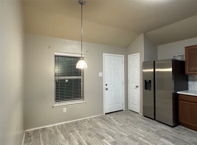 7823 Crescent Village Ln, Richmond, TX 77407 - photo 6