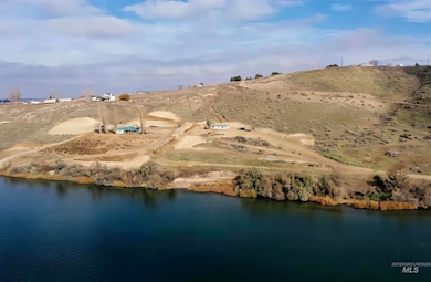 20383 Riverpoint Ln, Wilder, ID 83676 - photo 4