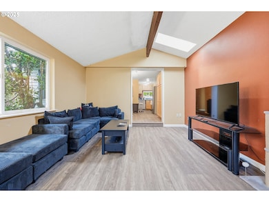 13325 SW Larson St, Beaverton, OR 97005 - photo 7