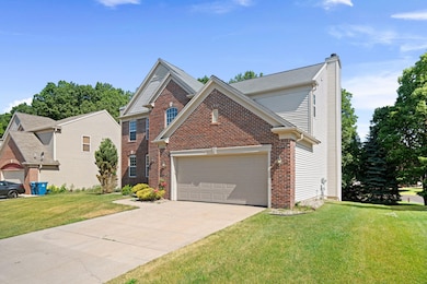 4-web-or-mls-A7403978