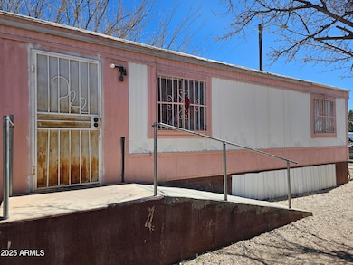 810 E 21st St unit Trl5, Douglas, AZ 85607 - photo 4