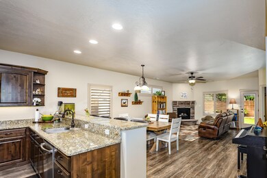 2422 S 675 W, Hurricane, UT 84737 - photo 2