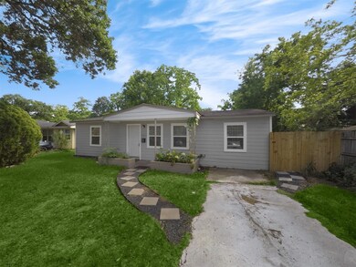 5206 Kingsbury St, Houston, TX 77021 - photo 4