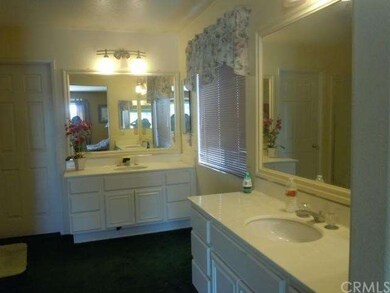 Master bath suite with dual sink