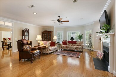 324 Glenburney Dr unit 304, Fayetteville, NC 28303 - photo 5