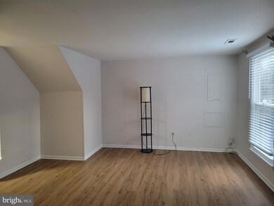 14153 Aldora Cir, Burtonsville, MD 20866 - photo 5