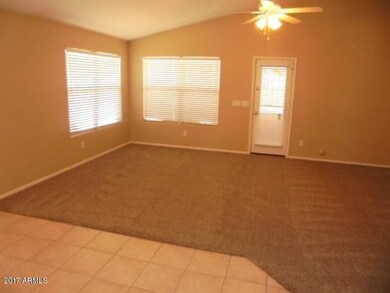 AZ00496-170619-004-living