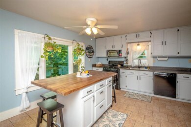 29 School St, Sanbornville, NH 03872 - photo 3