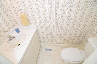 HALFBATH