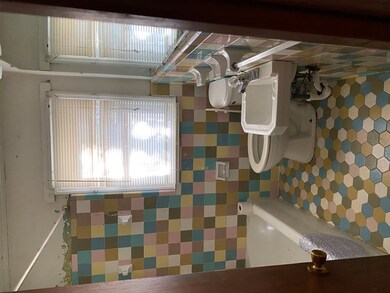 1102 12th St E, Tifton, GA 31794 - photo 7