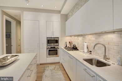 Residences at 22 West unit 2G, Washington, DC 20037 - photo 6