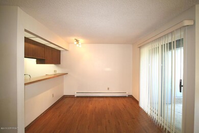 1651 eastridge4