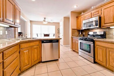 505 SW Duke Ave, Bentonville, AR 72712 - photo 5