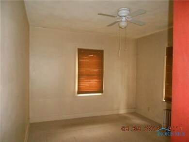 2247 Georgetown Ave, Toledo, OH 43613 - photo 7