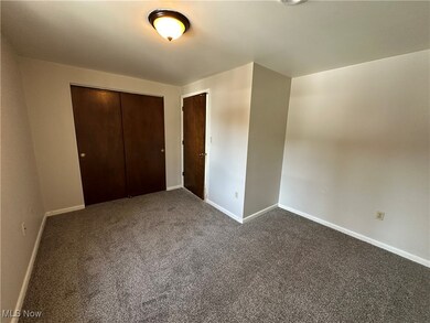 761 E Park Ave unit D, Columbiana, OH 44408 - photo 6