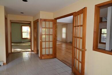 61 Wilzette Dr, Middletown, NJ 07748 - photo 5