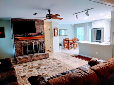 5606 Whispering Pine Cir, Dothan, AL 36303 - photo 2