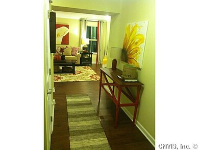 Foyer Welcome!