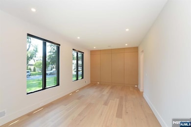 3 Central Ave, Demarest, NJ 07627 - photo 6