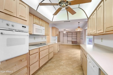 17815 N Arroyo Ct, Sun City, AZ 85373 - photo 4