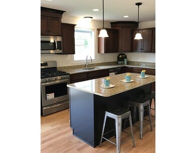 127 Old Pasture Rd unit LOT 45, Dracut, MA 01826 - photo 6