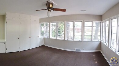 1910 SW Atwood Ave, Topeka, KS 66604 - photo 6
