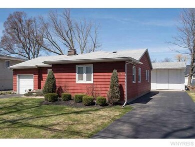 776 Lee Ave, North Tonawanda, NY 14120 - photo 2