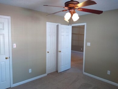 573 Edgecliff Ln, Evans, GA 30809 - photo 5