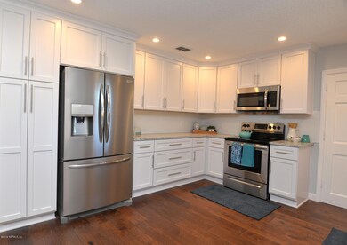 1263 Windsor Place, Jacksonville, FL 32205 - photo 3