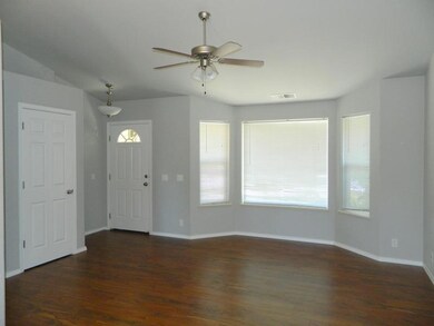 192 Independence Dr, Grants Pass, OR 97527 - photo 3