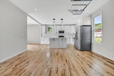 702 Commerce Ave, Iron Gate, VA 24448 - photo 7