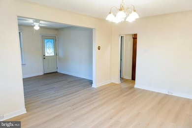 8 Poplar Ave, Wilmington, DE 19805 - photo 7