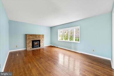 1 Hilltop Rd, Wilmington, DE 19809 - photo 5