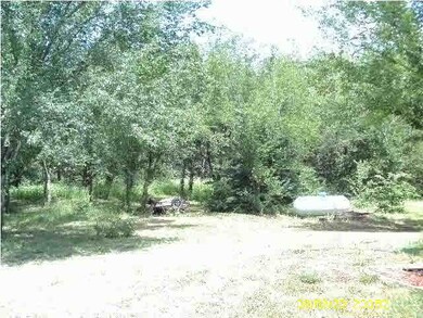 WOODED LOT TO THE NORTH