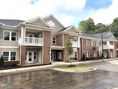 611 Weather Ridge Ln unit 25, Cary, NC 27513 - photo 2