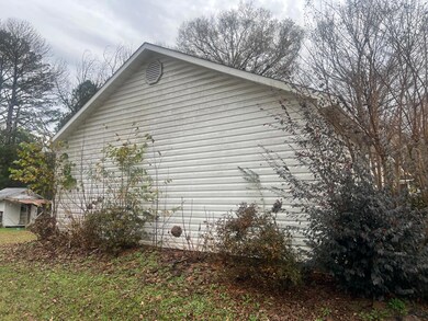 210 Felker St, Booneville, MS 38829 - photo 4
