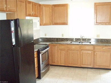 1339 Spanish Dr, Asheboro, NC 27205 - photo 5